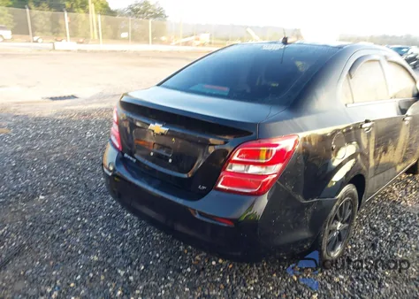 2017 Chevrolet Sonic Lt Auto from USA, damaged, VIN 1G1JD5SH3H4123751